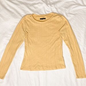 American Eagle Light Mustard Ribbed Long Sleeve Shirt
